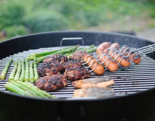 grilling-1081675_1920.jpg